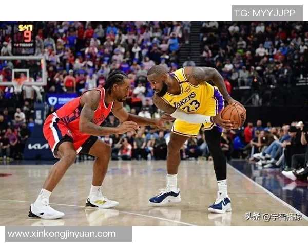 湖人对决快船精彩全场回放3月9日比赛精彩瞬间回顾与分析